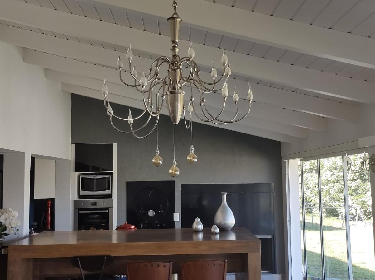 Casa 6 A Malibu 3Km Del Aeropuerto Podes Dejar Tu Auto 维拉阿连德 外观 照片