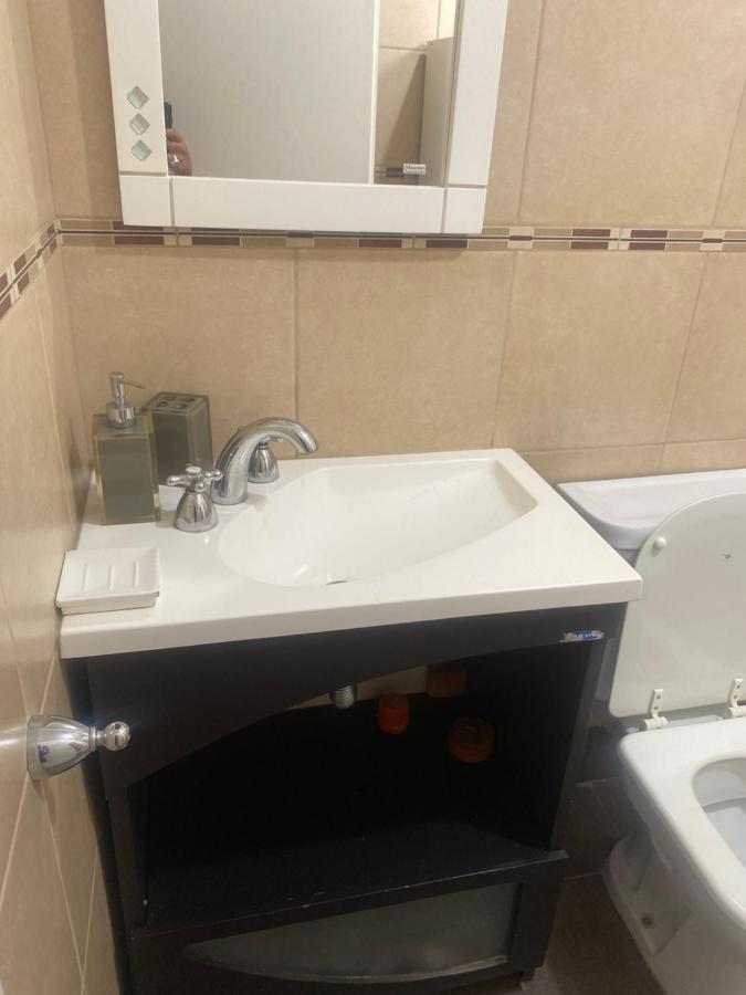 Casa 6 A Malibu 3Km Del Aeropuerto Podes Dejar Tu Auto 维拉阿连德 外观 照片