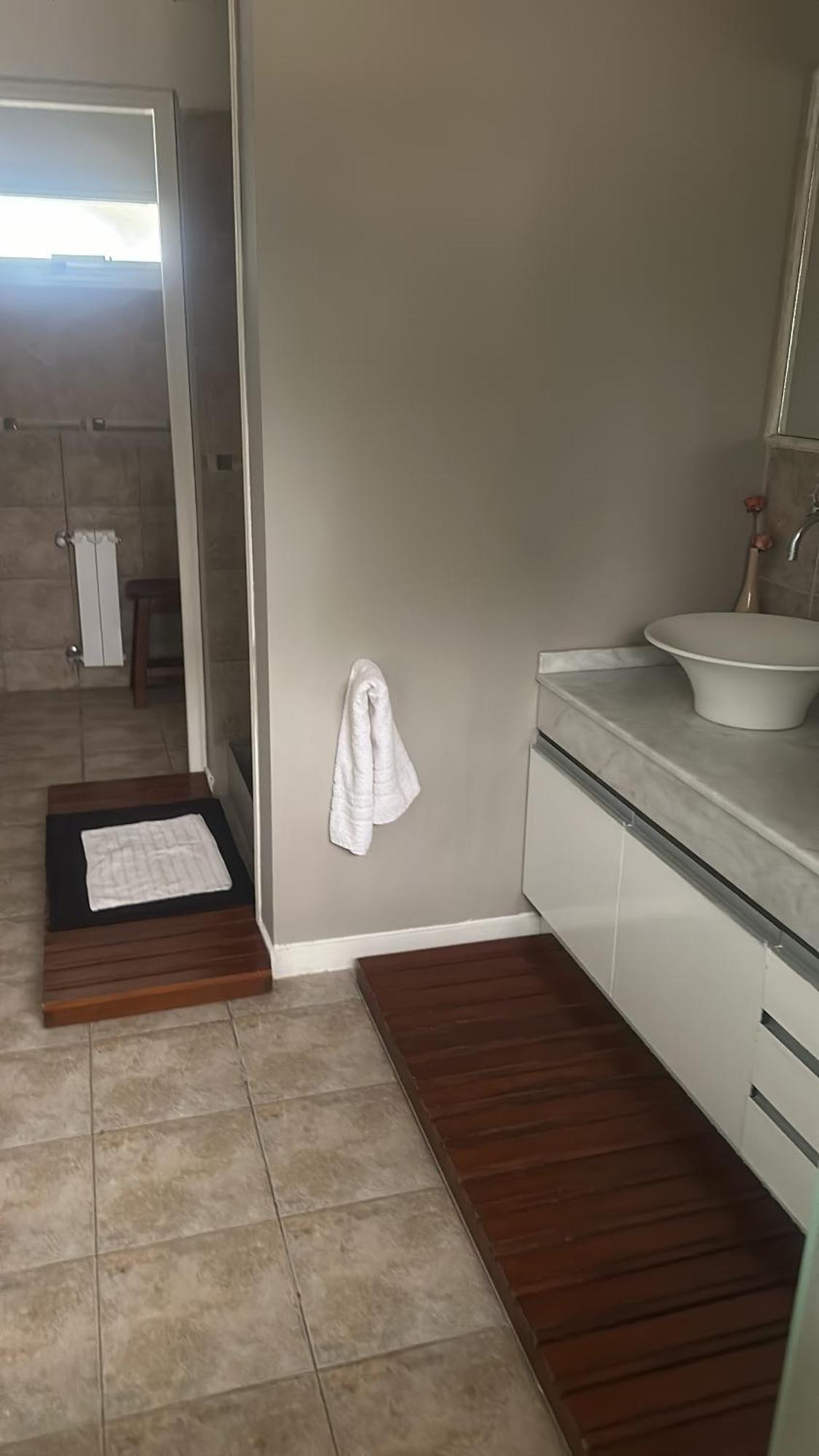 Casa 6 A Malibu 3Km Del Aeropuerto Podes Dejar Tu Auto 维拉阿连德 外观 照片