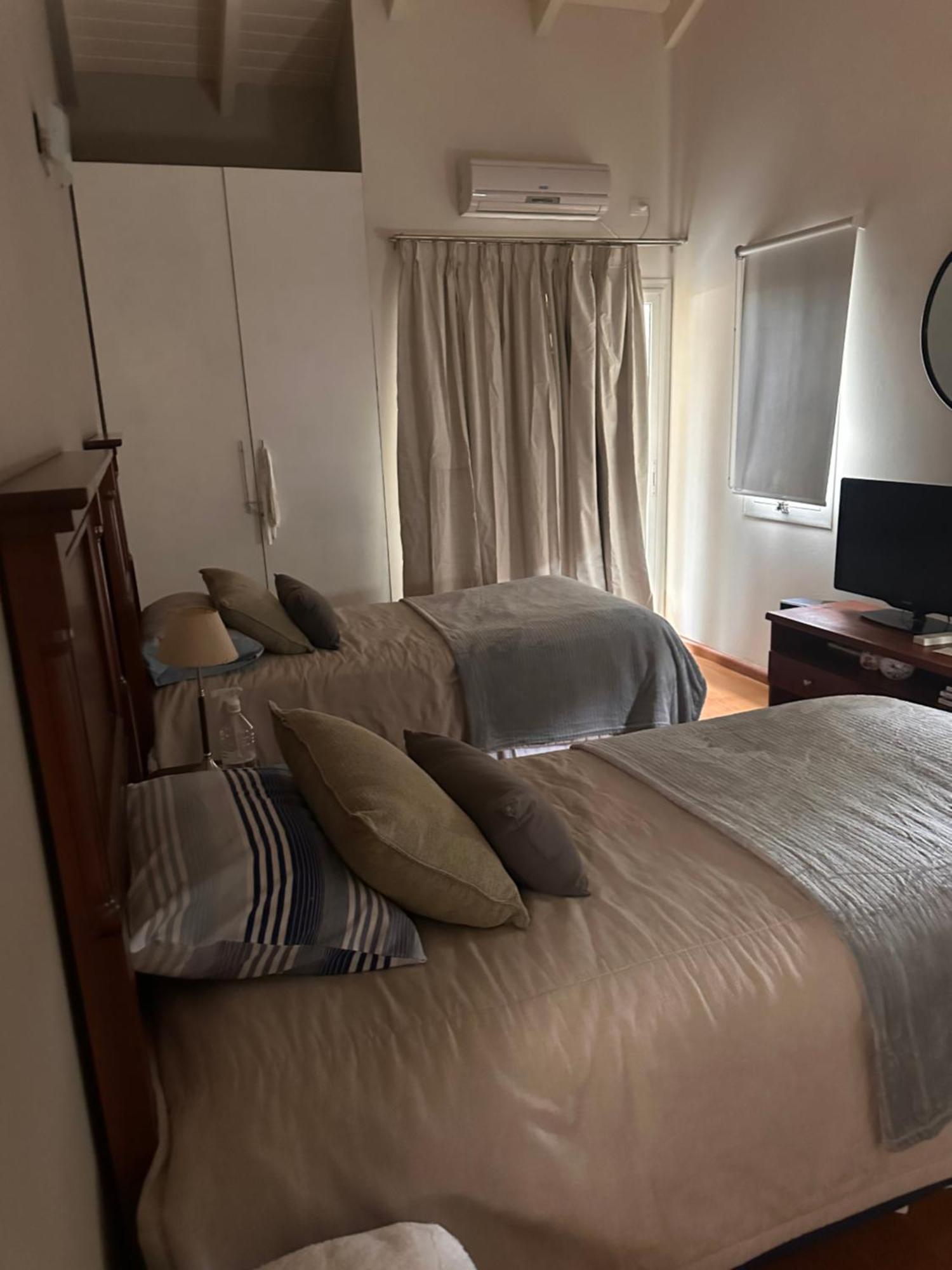 Casa 6 A Malibu 3Km Del Aeropuerto Podes Dejar Tu Auto 维拉阿连德 外观 照片